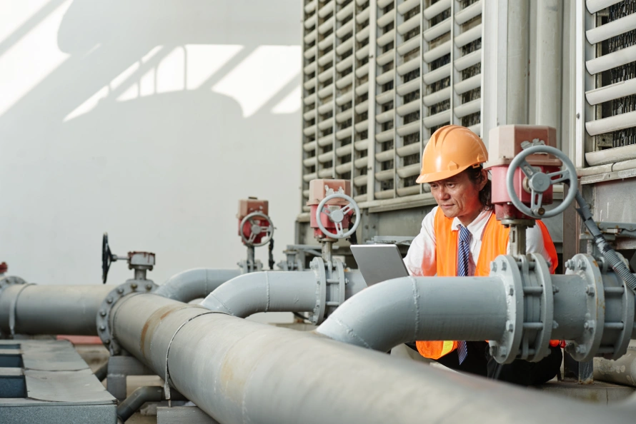Vital Difference Between Pipes and Tubes | Everything You Need to Know